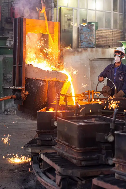Furnace tapping — molten metal into the ladle